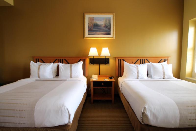 The Crockett Hotel - image 23