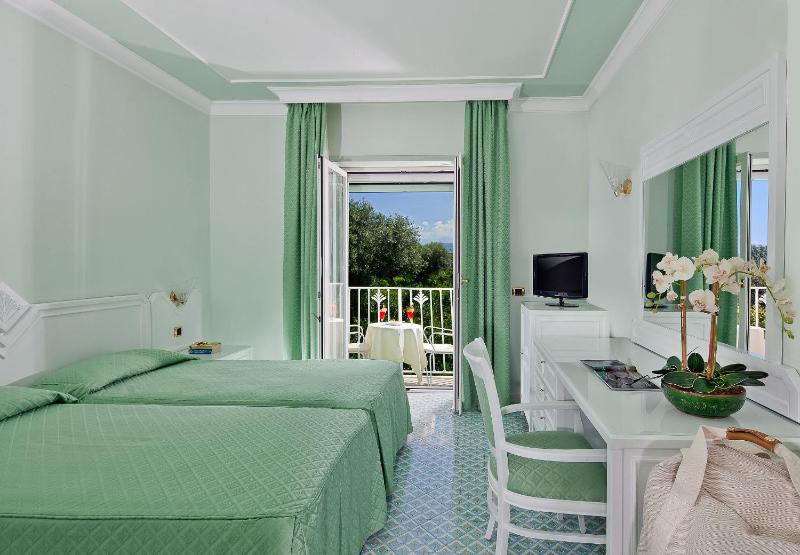 Grand Hotel Riviera - image 12