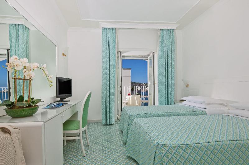 Grand Hotel Riviera - image 11