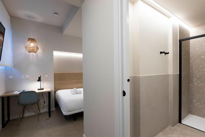 URBAIA ROOMS - image 24