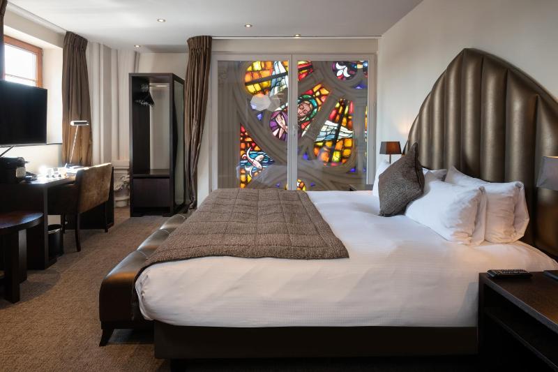 Superior Double Room in Church area image 1