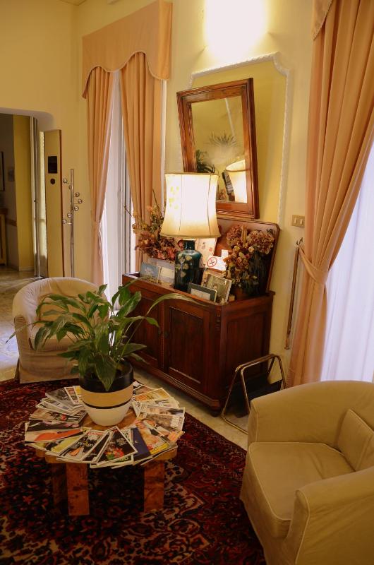 Triple Room image 2