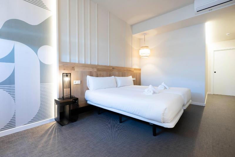 URBAIA ROOMS - image 11