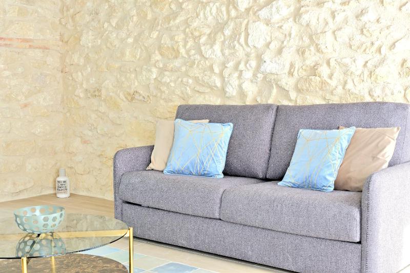 Myflats Luxury Bailen - image 5