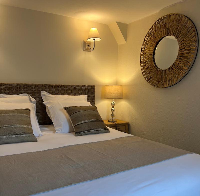 Double Room - Attic image 3