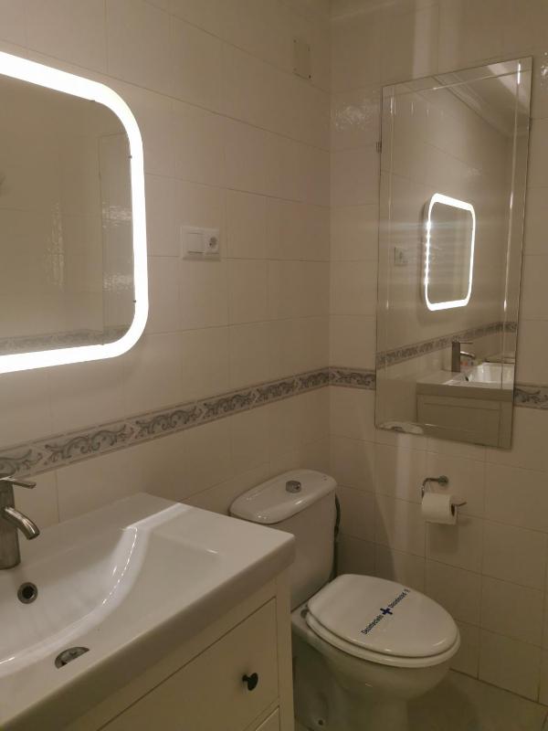 Dona Lola Sandra - Frontline beach house with full sea views within a short drive to Marbella - Costa del sol CS108 - image 11