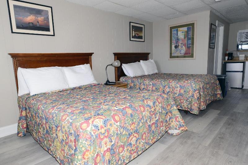 Double Room with Sea View image 4
