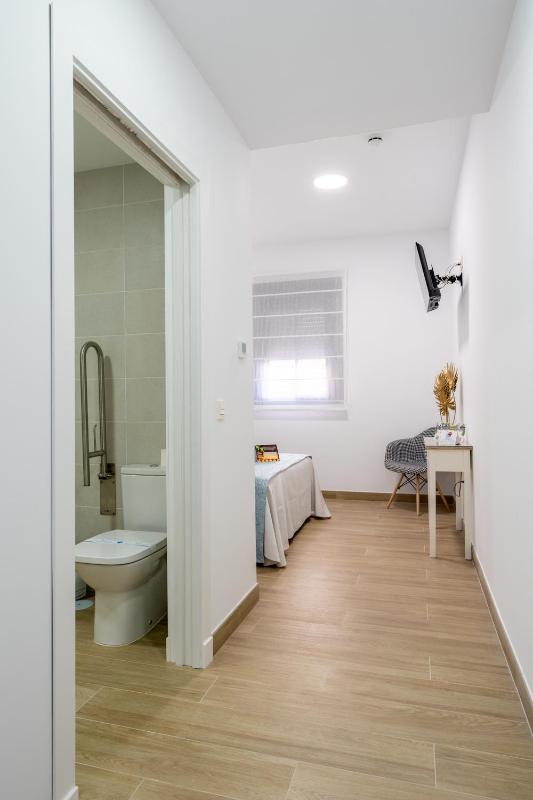 Hostal Romerito - image 25