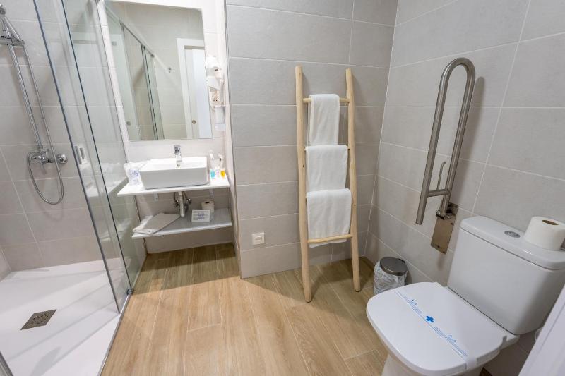 Hostal Romerito - image 15