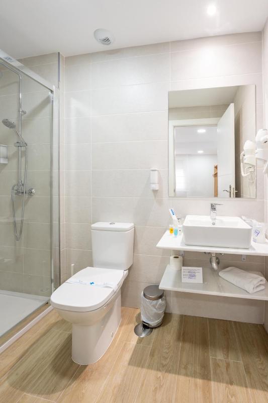 Hostal Romerito - image 9