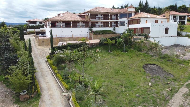 Hotel Puente Piedra - image 11