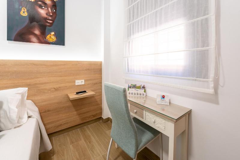 Hostal Romerito - image 3