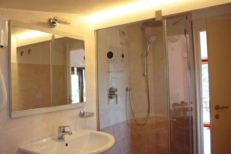 Double or Twin Room with Terrace image 3