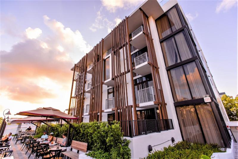Upsun Hotel - image 32