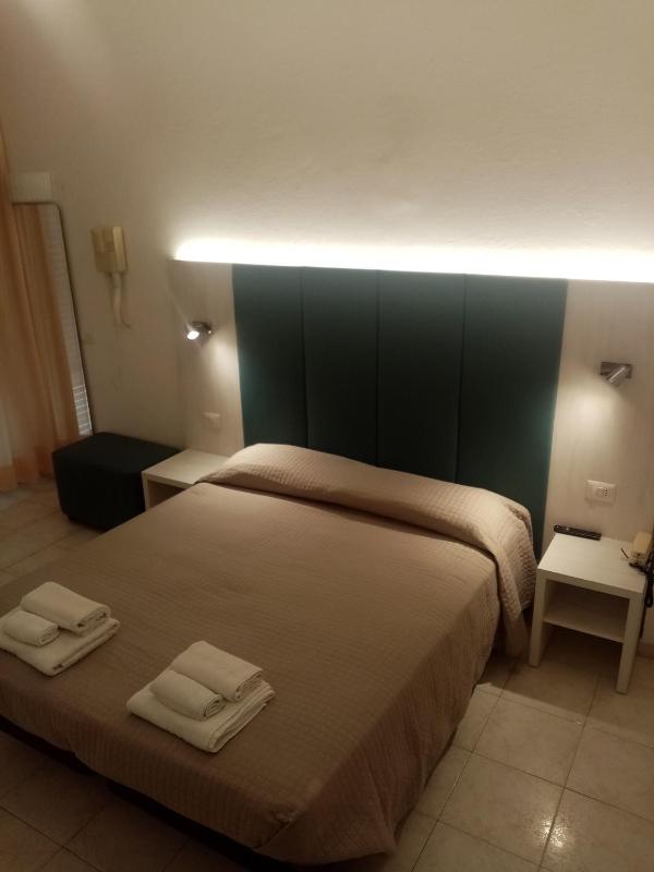 Hotel Ribot - image 26