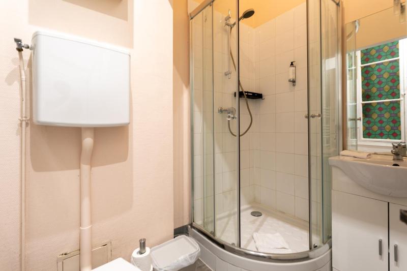 Three-Bedroom Apartment image 1