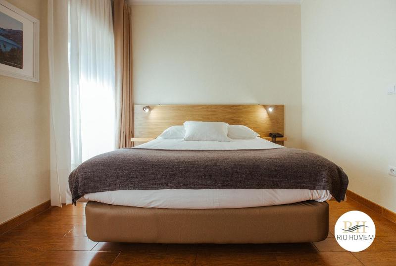 Double Room image 1
