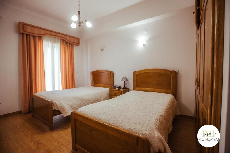Double Room image 4