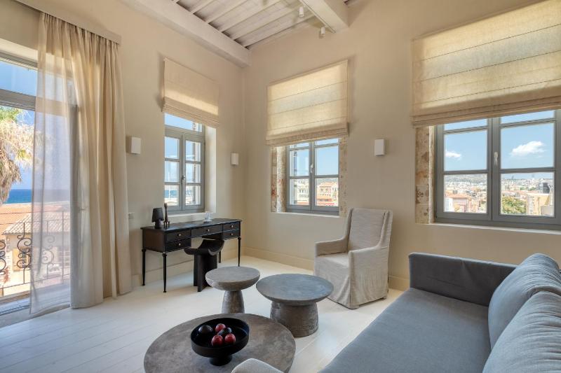 AZADE Chania - image 16