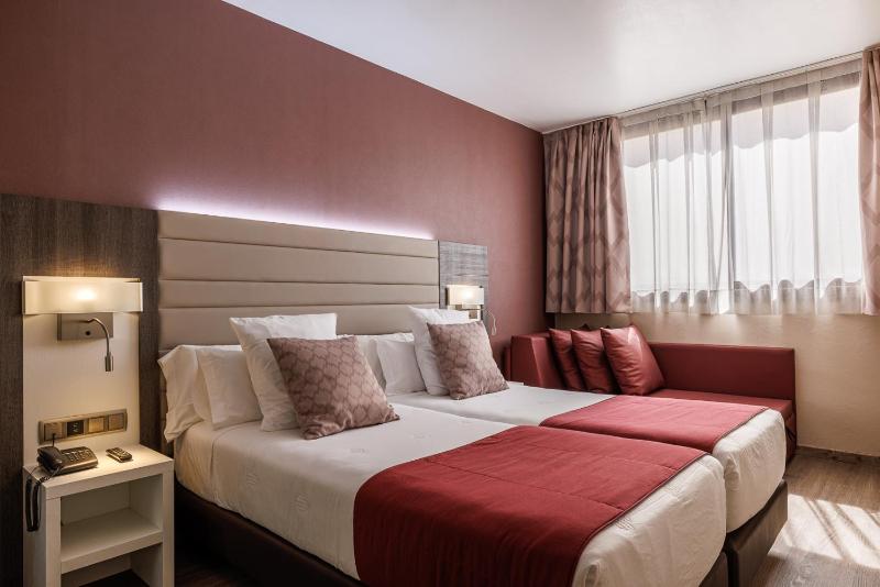 Hotel Ronda Lesseps - image 4