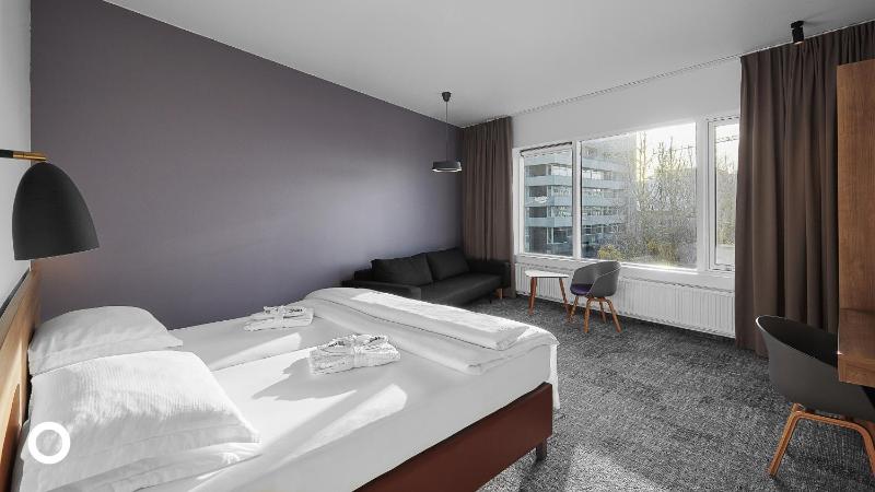 Deluxe Double/Twin with Spa Access image 1