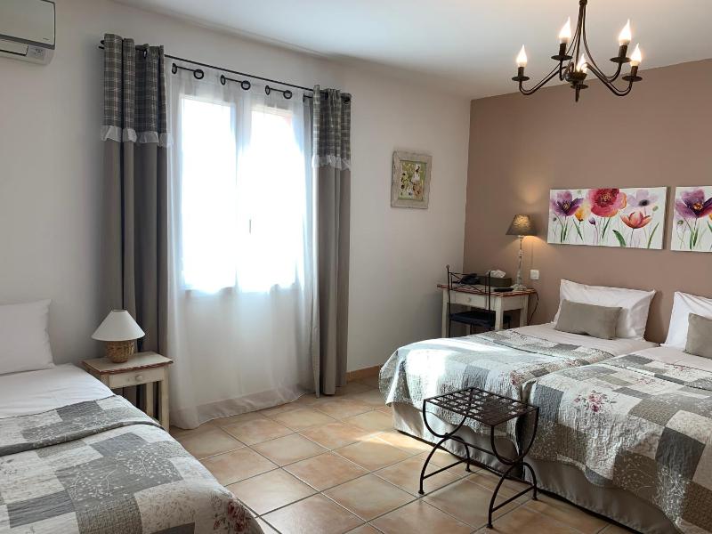 Triple Room image 1