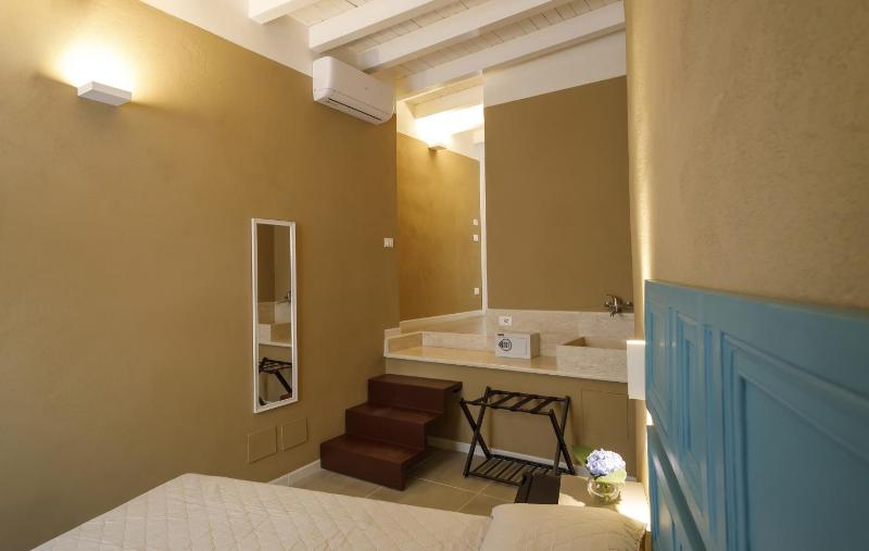 Palazzo Mancina - image 18