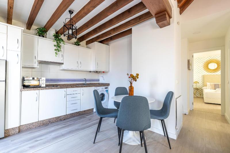 Thyssen Boutique Apartments by Caleta Homes - image 15
