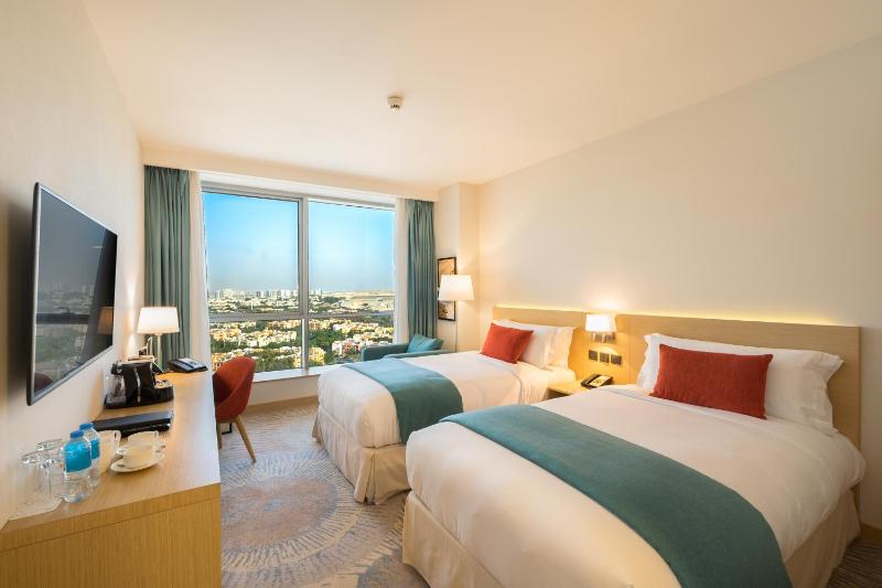 AVANI Superior Pool View Room image 4