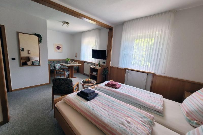 Double Room image 1