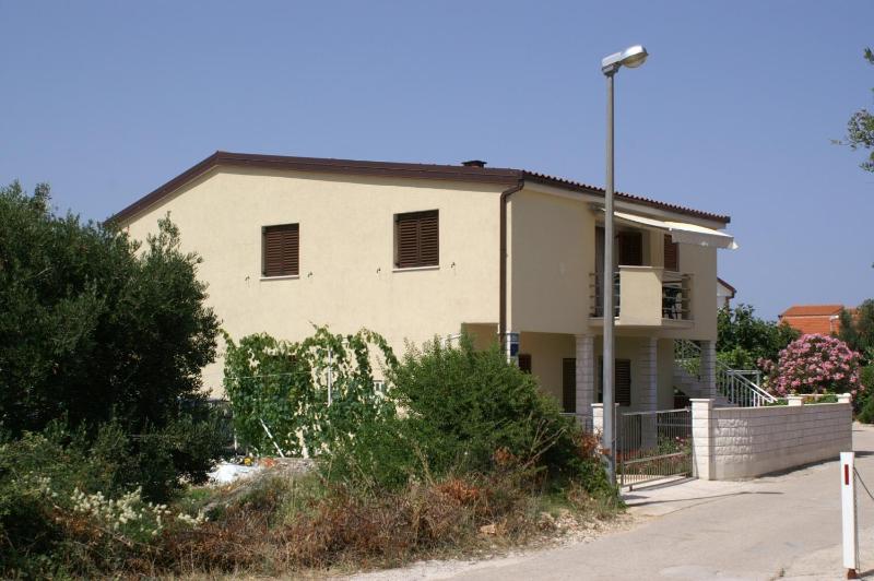 Apartments with parking space Rogoznica - 4218 - image 21