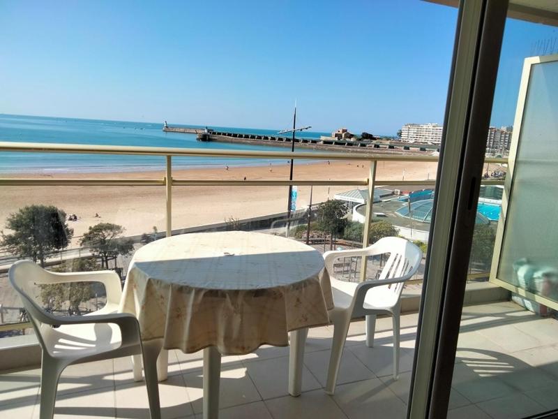 LES SABLES D'OLONNE -FACE MER - STUDIO 2 personnes - FR-1-331-218 - image 11