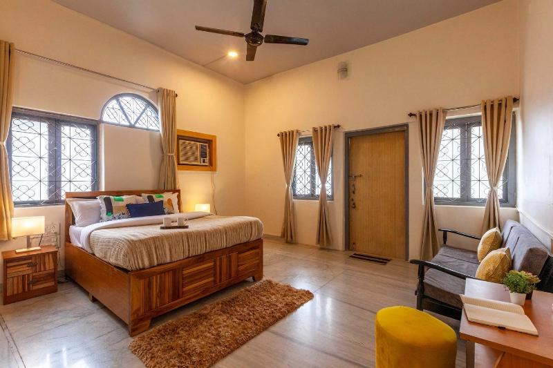 StayVista's Grey Mosaics - Vasai - 5BHK Villa with Pool Table & Private Pool - image 6