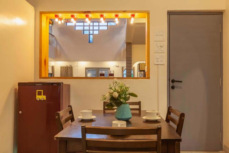 StayVista's Grey Mosaics - Vasai - 5BHK Villa with Pool Table & Private Pool - image 16