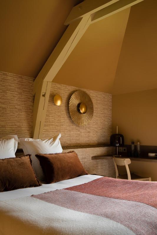 Double Room with Mountain View image 3
