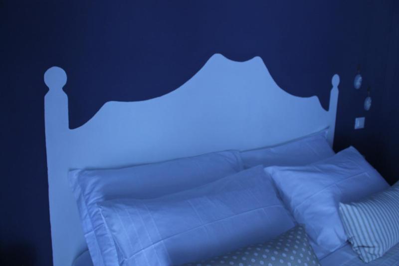 Double Room with Private Bathroom image 2