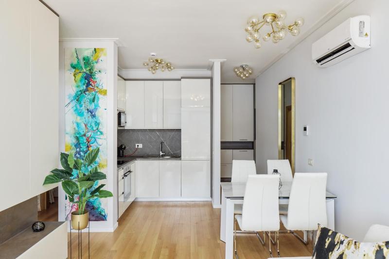 Apartment 13 With Amazing Sea View - image 6