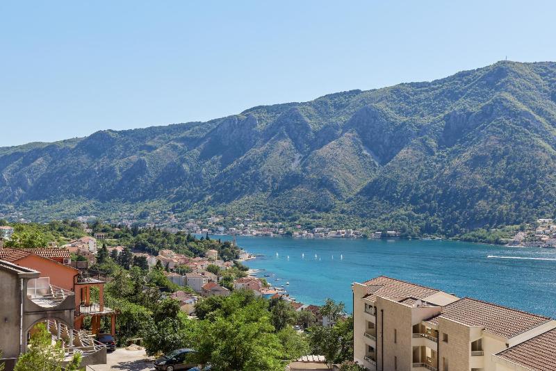 Apartment 13 With Amazing Sea View - image 1