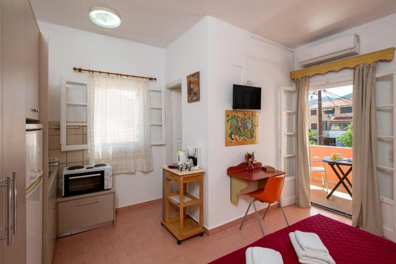 Family Apartment with Garden View image 1