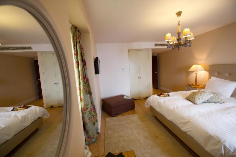 Master Suite with Lake View image 3