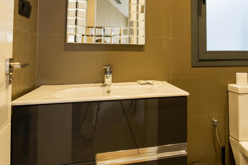 AB Apartamentos Museum - image 28