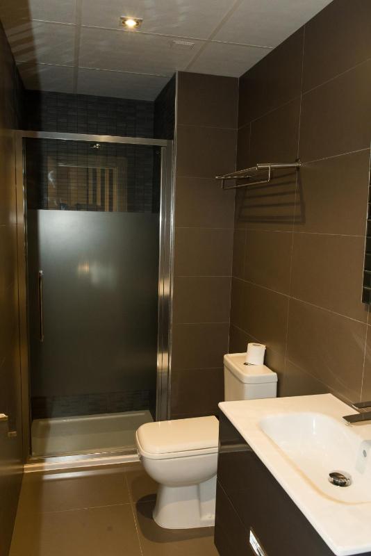 Studio Apartment image 2