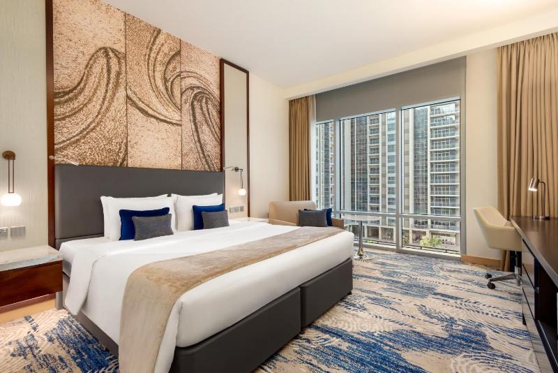 Deluxe Double Room with Park View image 4