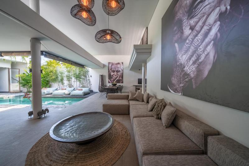 Villa Wiraja 2 - Classy 4 bdr villa in the heart for Canggu - image 41