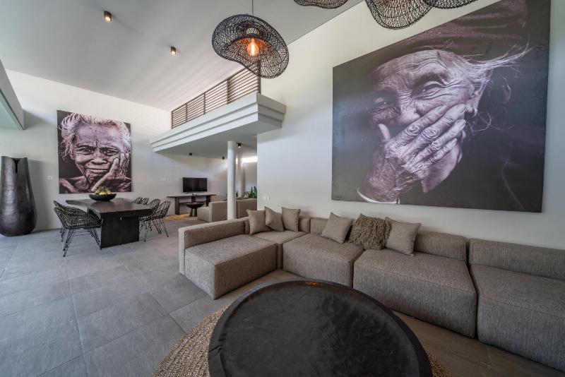 Villa Wiraja 2 - Classy 4 bdr villa in the heart for Canggu - image 28