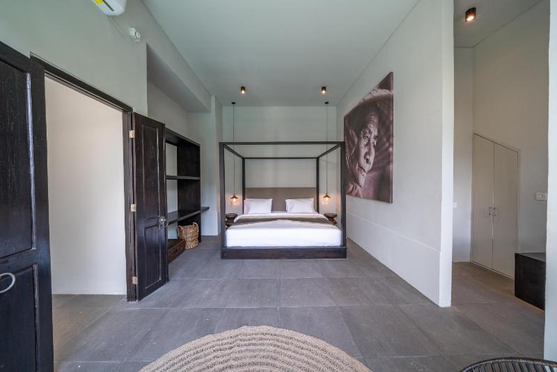 Villa Wiraja 2 - Classy 4 bdr villa in the heart for Canggu - image 48