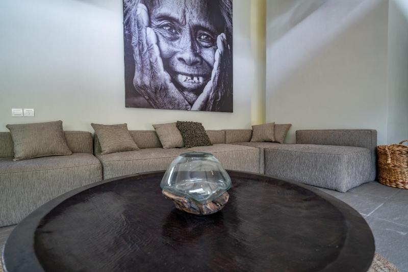 Villa Wiraja 2 - Classy 4 bdr villa in the heart for Canggu - image 16