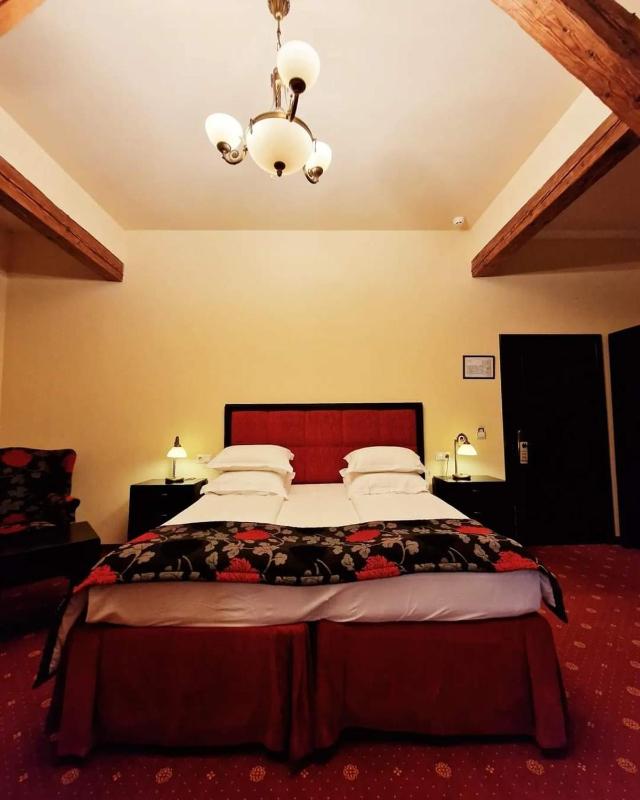 Double Room - Attic image 1