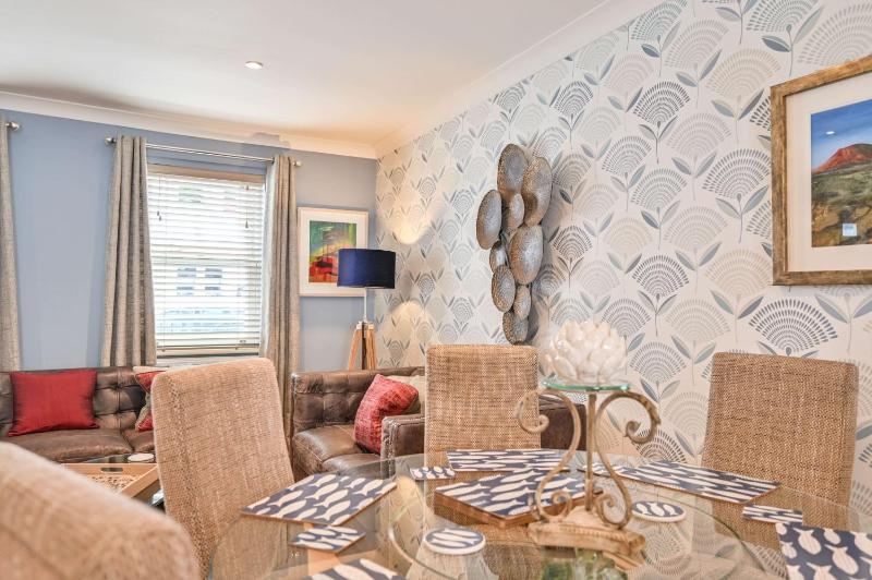 Lisburne Place - Luxury Three Bedroom Town House - image 24