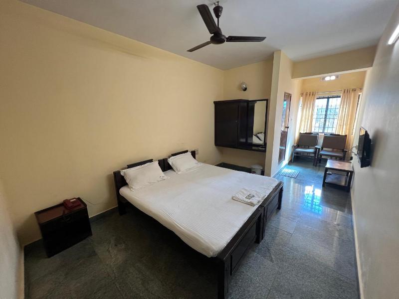 Budget Double Room image 2